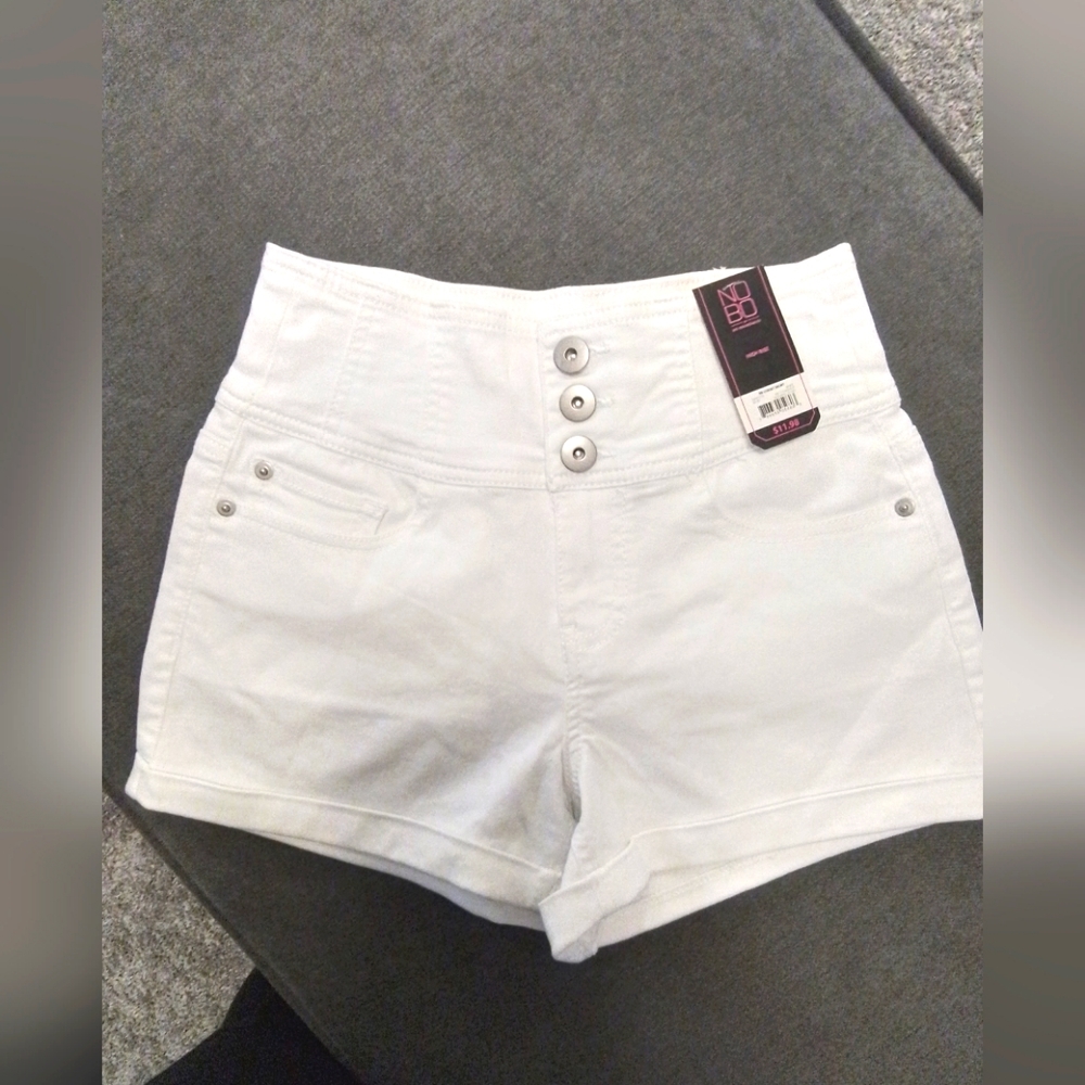 NWT NOBO White high rise shorts